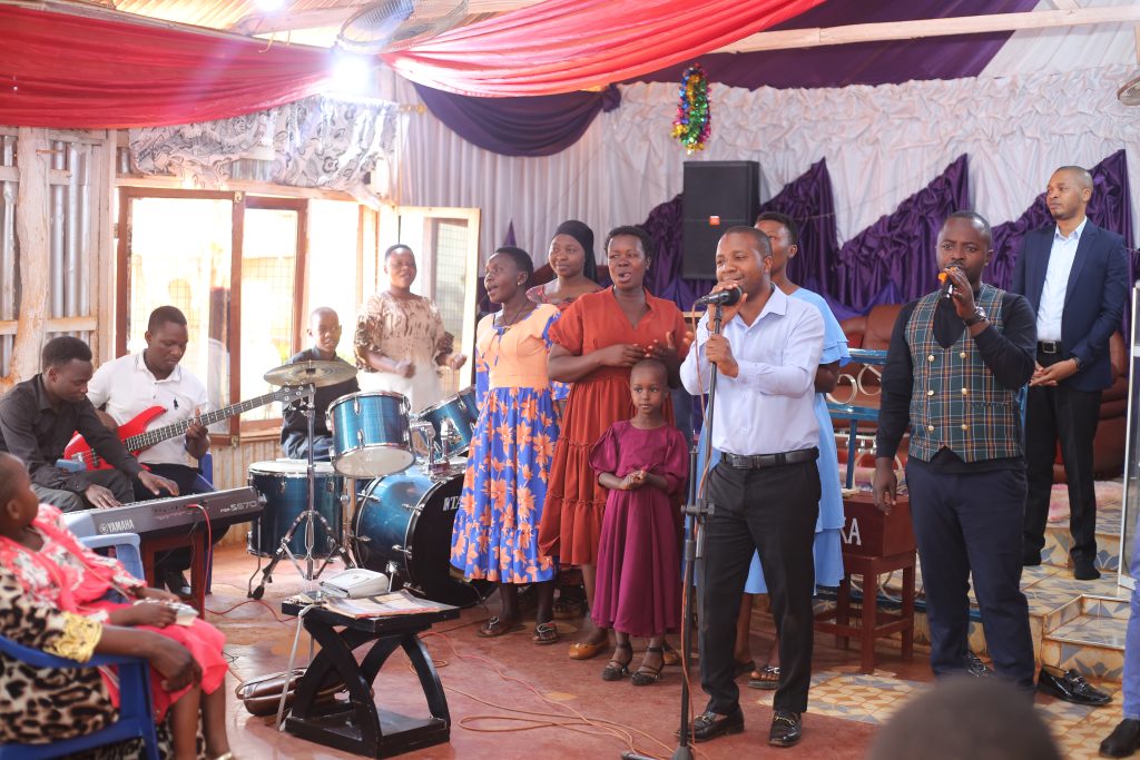 Idara ya Praise and Worshp ya E.I.C